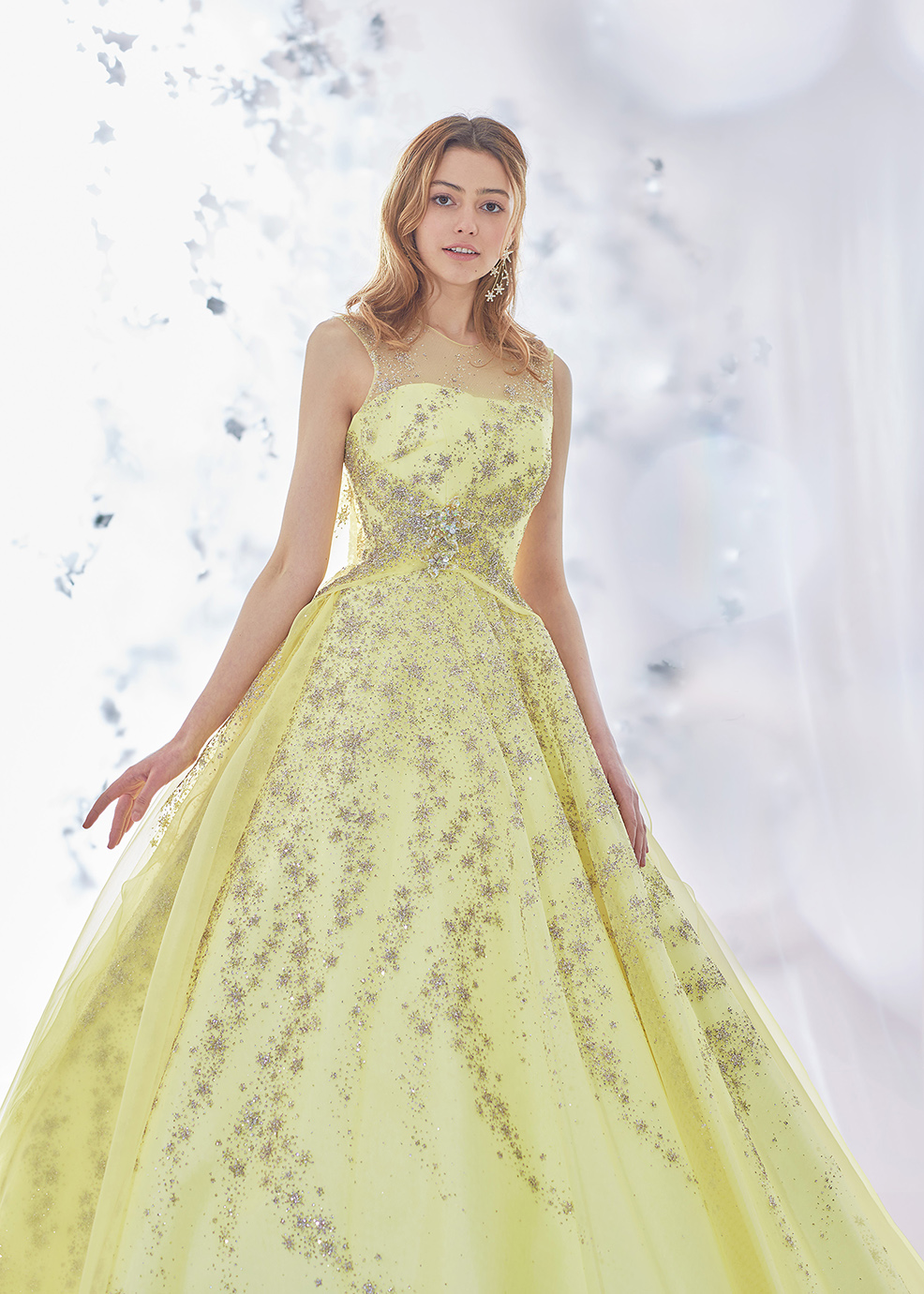 キラキラ輝くウェディングドレス・カラードレス【2021年トレンドワード 